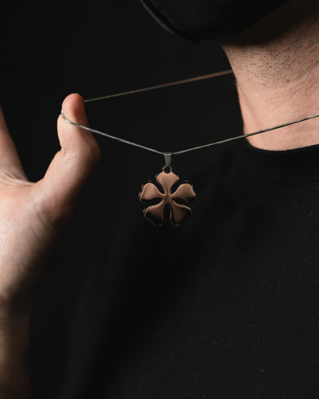 Five Leaf Clover Necklace by STEKU