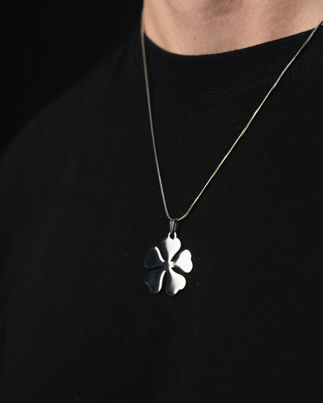 Five Leaf Clover Necklace by STEKU